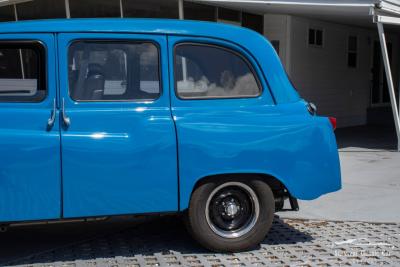1965 Austin Taxi Cab FX4