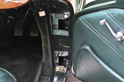 1963 Daimler SP250 Dart
