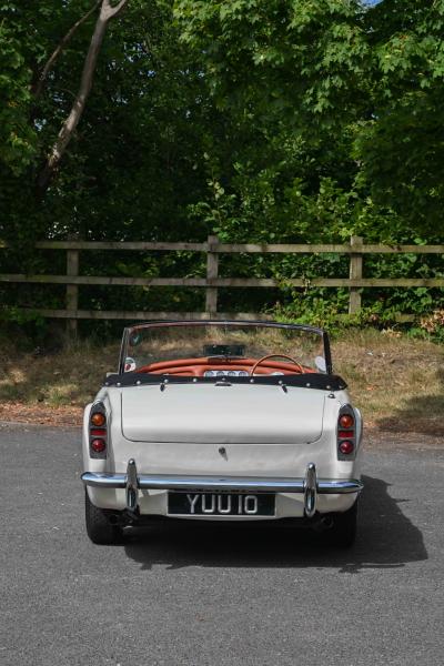 1960 Daimler SP250 Dart