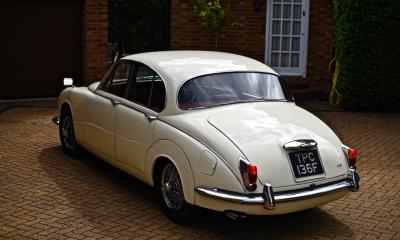 1968 Jaguar MK.II 2.4