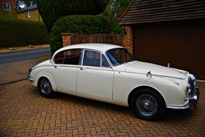 1968 Jaguar MK.II 2.4