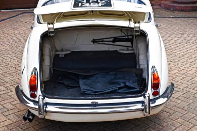 1968 Jaguar MK.II 2.4