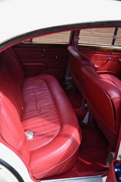 1968 Jaguar MK.II 2.4