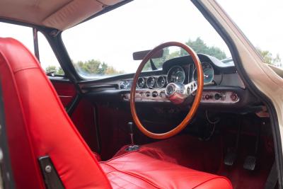 1966 Volvo P1800S