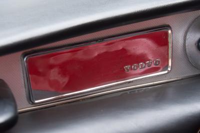 1966 Volvo P1800S