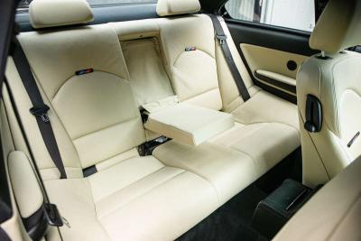2004 BMW 3-SERIES COUP&Eacute;