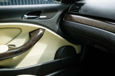 2004 BMW 3-SERIES COUP&Eacute;