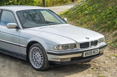 2000 BMW 7-SERIES