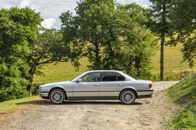2000 BMW 7-SERIES