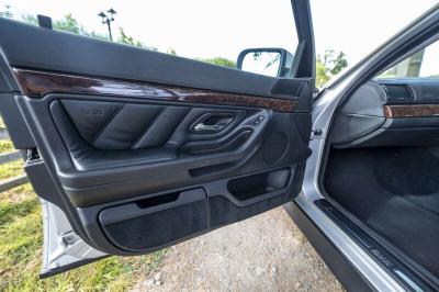 2000 BMW 7-SERIES