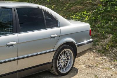 2000 BMW 7-SERIES