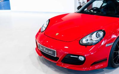 2011 Porsche Cayman R