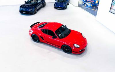 2011 Porsche Cayman R
