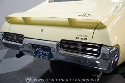 1969 Pontiac GTO Judge