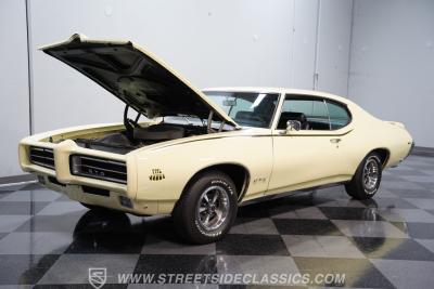 1969 Pontiac GTO Judge