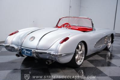 1958 Chevrolet Corvette Replica LS1 Restomod