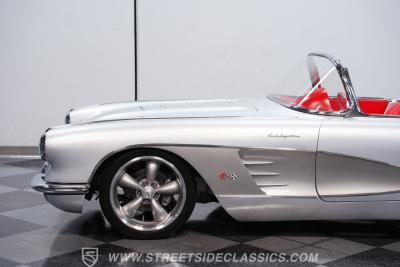 1958 Chevrolet Corvette Replica LS1 Restomod