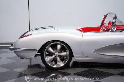 1958 Chevrolet Corvette Replica LS1 Restomod