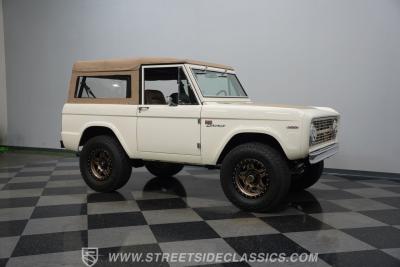1967 Ford Bronco 4x4 Restomod