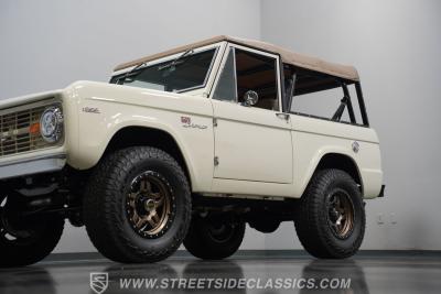 1967 Ford Bronco 4x4 Restomod