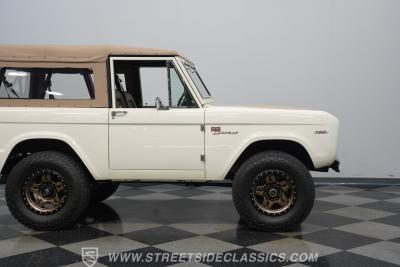 1967 Ford Bronco 4x4 Restomod