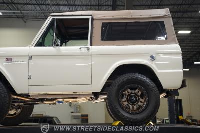 1967 Ford Bronco 4x4 Restomod