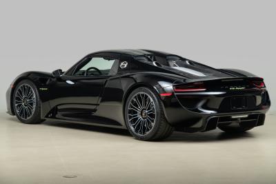 2015 Porsche 918 Spyder