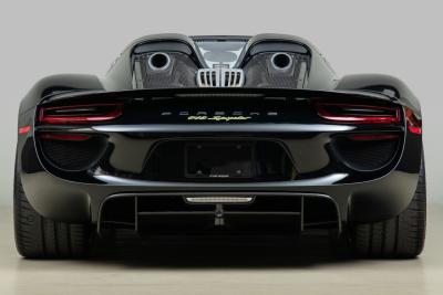 2015 Porsche 918 Spyder