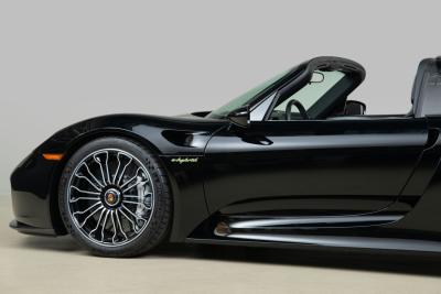 2015 Porsche 918 Spyder