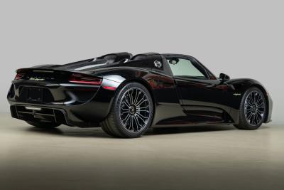 2015 Porsche 918 Spyder