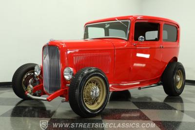 1932 Ford Tudor Streetrod