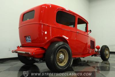 1932 Ford Tudor Streetrod