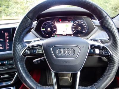 2023 Audi 93.4kWh Auto quattro 4dr