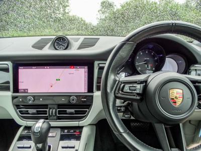 2022 Porsche 2.0T PDK 4WD Euro 6 (s/s) 5dr