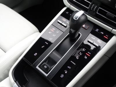 2022 Porsche 2.0T PDK 4WD Euro 6 (s/s) 5dr