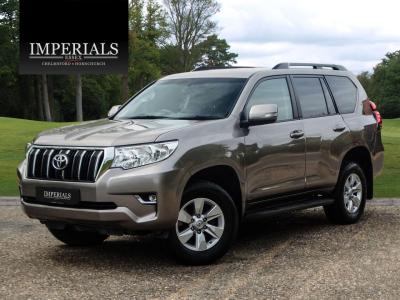 2022 Toyota 2.8D Active Auto 4WD Euro 6 (s/s) 5dr (7 Seat)
