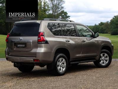 2022 Toyota 2.8D Active Auto 4WD Euro 6 (s/s) 5dr (7 Seat)