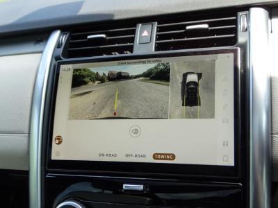 2023 Land Rover 3.0 D300 MHEV R-Dynamic SE Auto 4WD Euro 6 (s/s) 5dr