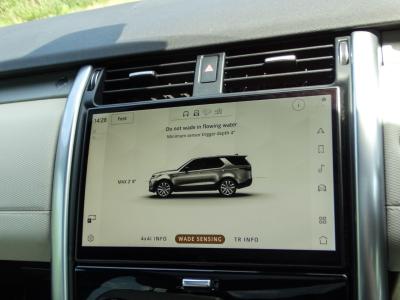 2023 Land Rover 3.0 D300 MHEV R-Dynamic SE Auto 4WD Euro 6 (s/s) 5dr