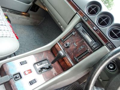 1986 Mercedes - Benz What's my car worth?