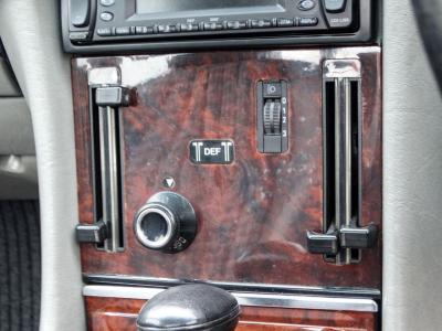 1986 Mercedes - Benz What's my car worth?
