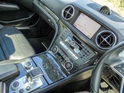 2013 Mercedes - Benz 5.5 SL63 V8 AMG SpdS MCT Euro 5 (s/s) 2dr