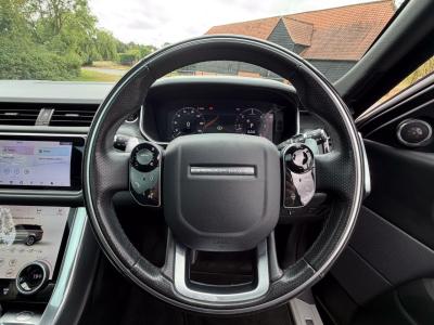 2020 Land Rover 3.0 D300 MHEV HSE Dynamic Black Auto 4WD Euro 6 (s/s) 5dr
