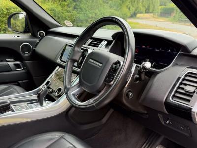 2020 Land Rover 3.0 D300 MHEV HSE Dynamic Black Auto 4WD Euro 6 (s/s) 5dr