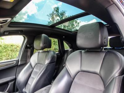 2017 Porsche 3.0T V6 GTS PDK 4WD Euro 6 (s/s) 5dr