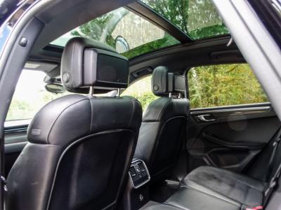 2017 Porsche 3.0T V6 GTS PDK 4WD Euro 6 (s/s) 5dr