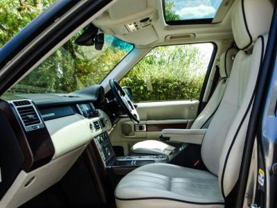2010 Land Rover 4.4 TD V8 Vogue Auto 4WD Euro 5 5dr