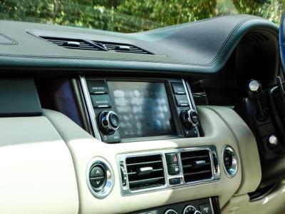 2010 Land Rover 4.4 TD V8 Vogue Auto 4WD Euro 5 5dr