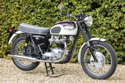 1967 Triumph BONNEVILLE T120