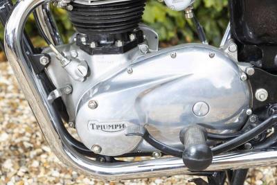 1967 Triumph BONNEVILLE T120